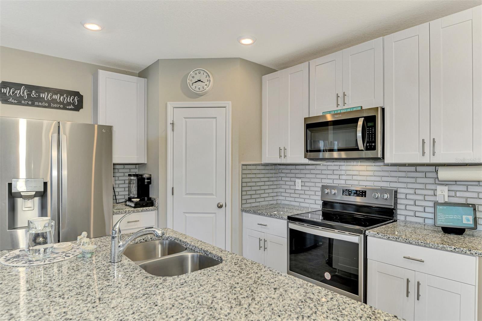 5860 OCEAN ISLE DR, NOKOMIS, FL, 34275