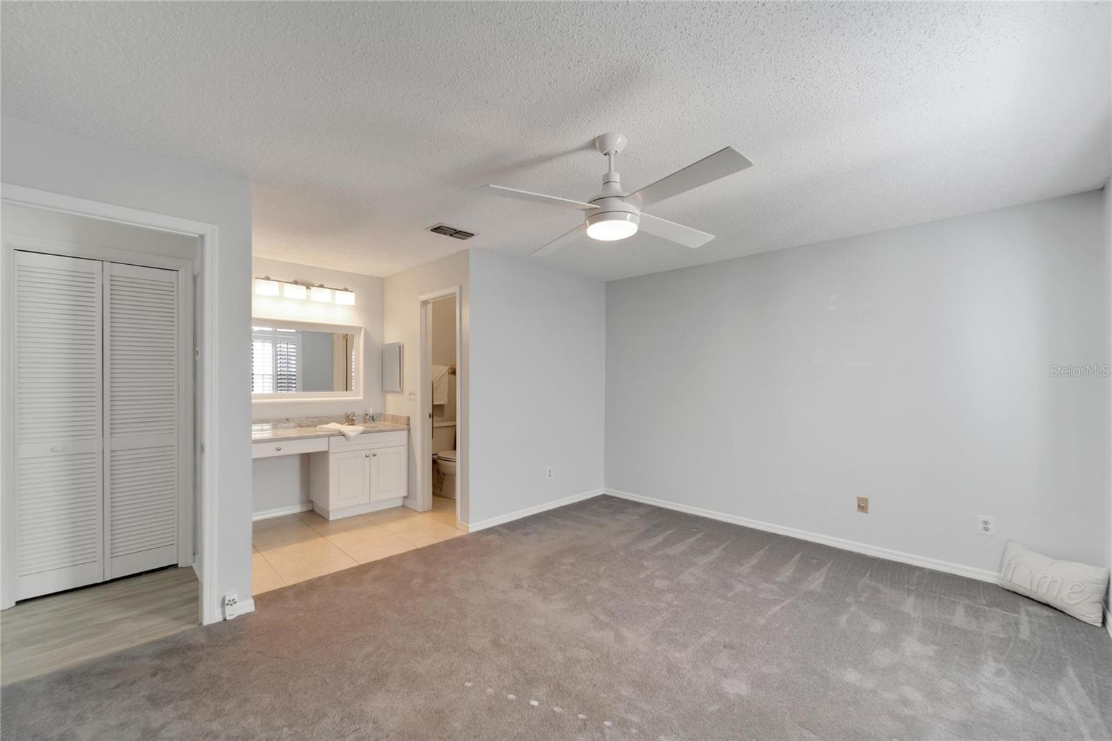 13002 VILLAGE CHASE CIR #NA, TAMPA, FL, 33618