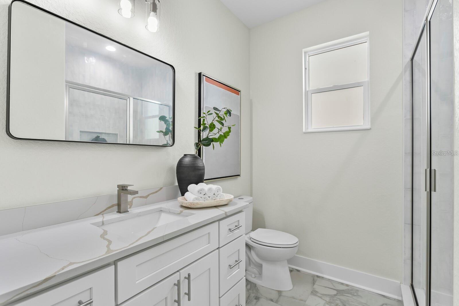 2136 W BEACH ST, TAMPA, FL, 33607