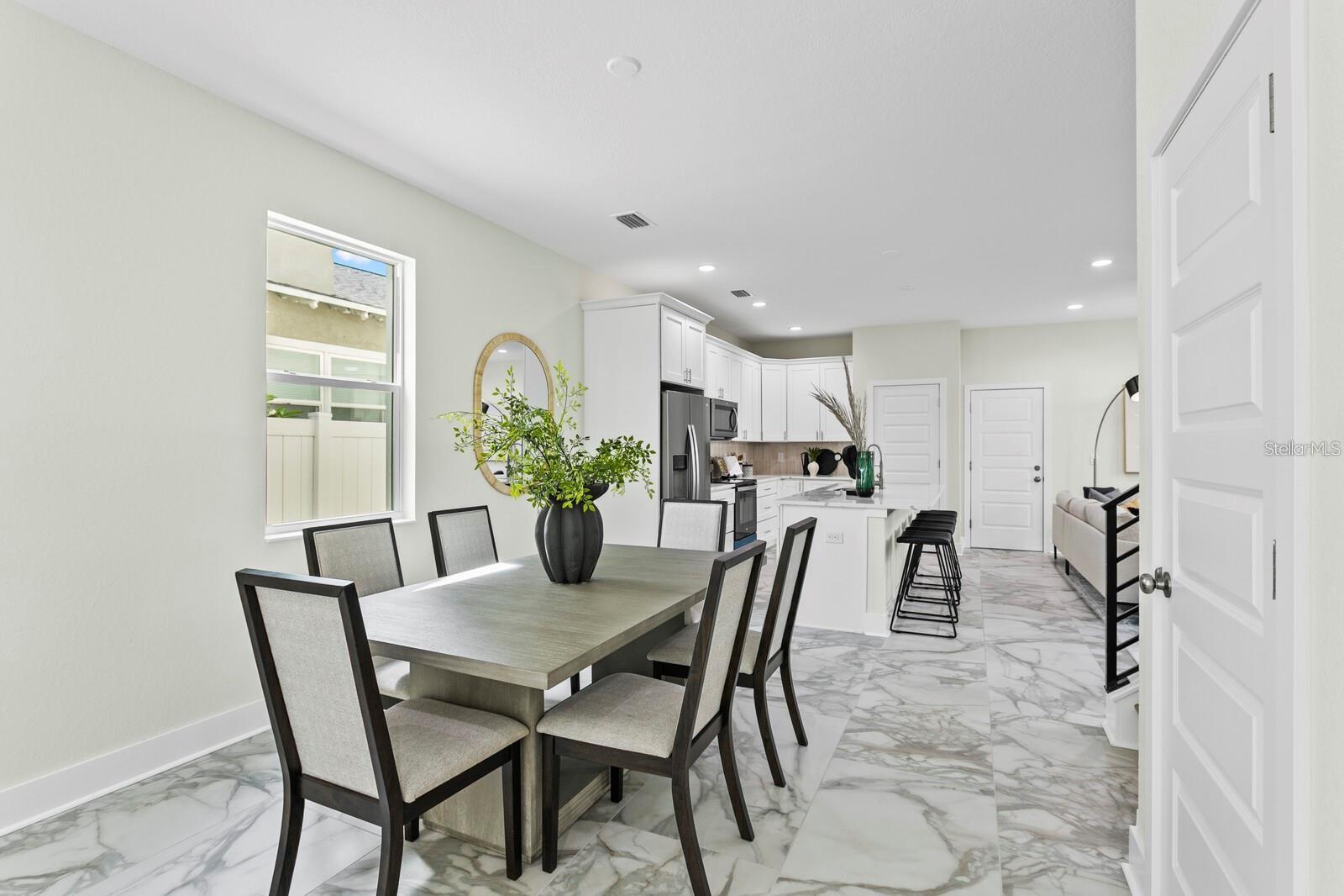 2136 W BEACH ST, TAMPA, FL, 33607