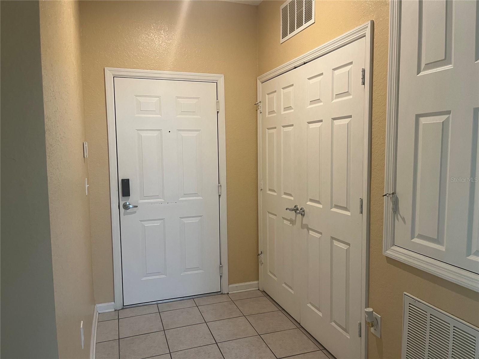 6265 CONTESSA DR #203, ORLANDO, FL, 32829