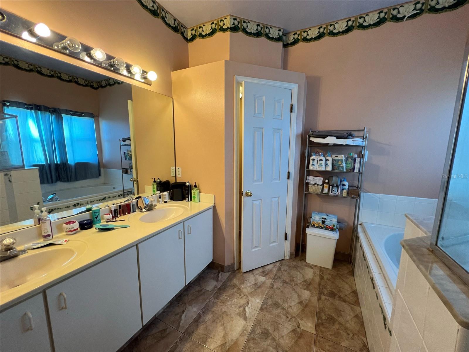 580 NOGALES CT, KISSIMMEE, FL, 34758