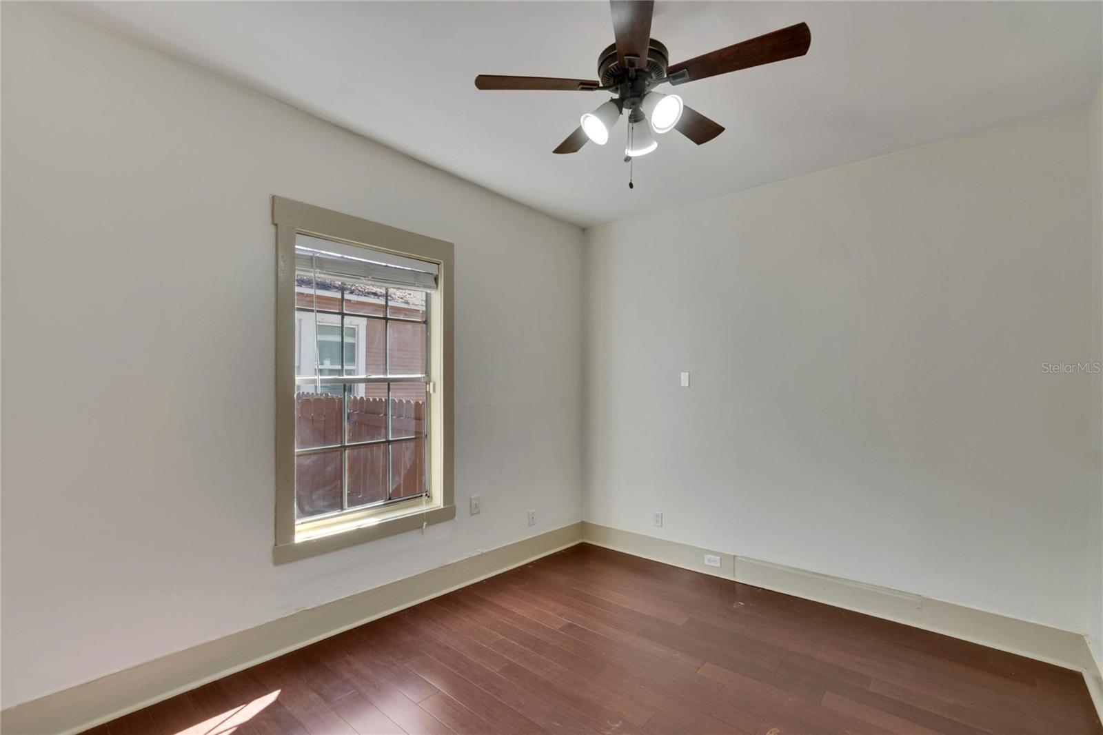 1100 E LOUISIANA AVE, TAMPA, FL, 33603