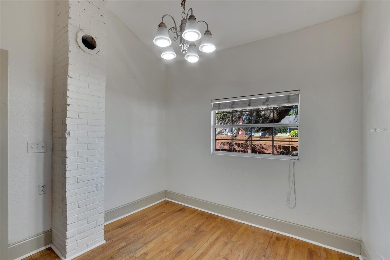 1100 E LOUISIANA AVE, TAMPA, FL, 33603
