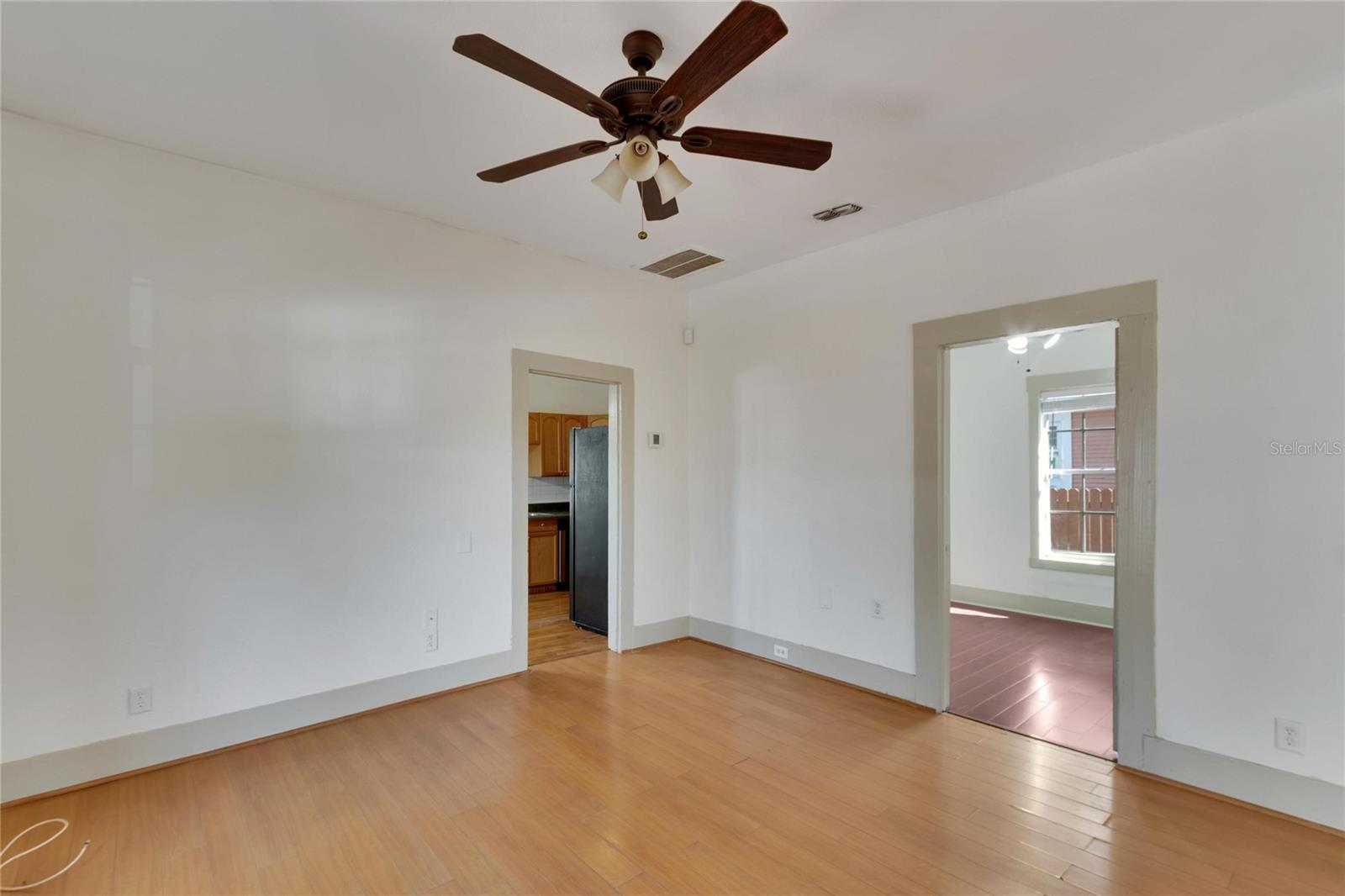 1100 E LOUISIANA AVE, TAMPA, FL, 33603