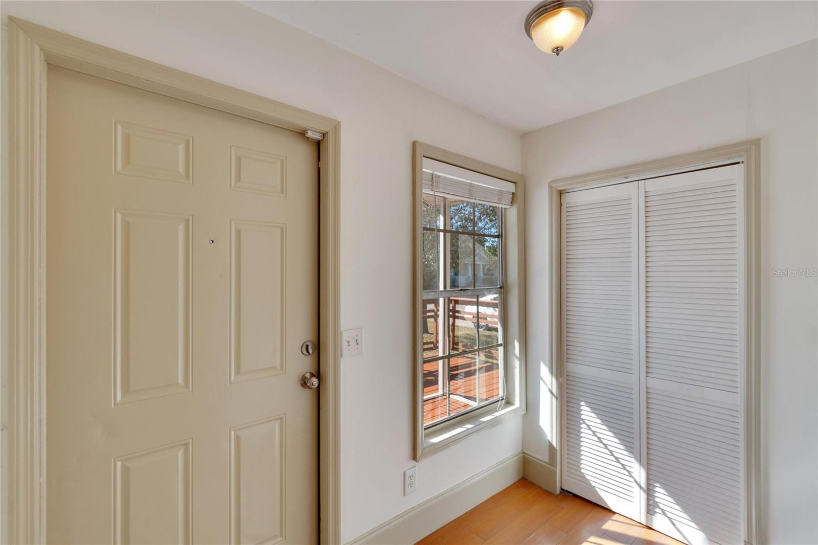 1100 E LOUISIANA AVE, TAMPA, FL, 33603