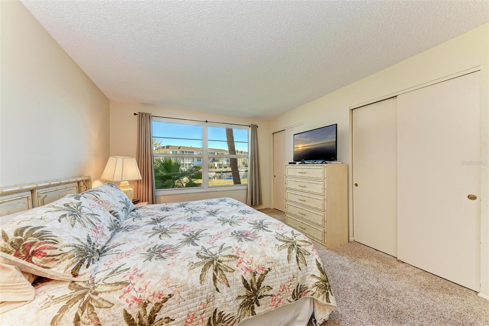 4370 CHATHAM DR #104, LONGBOAT KEY, FL, 34228