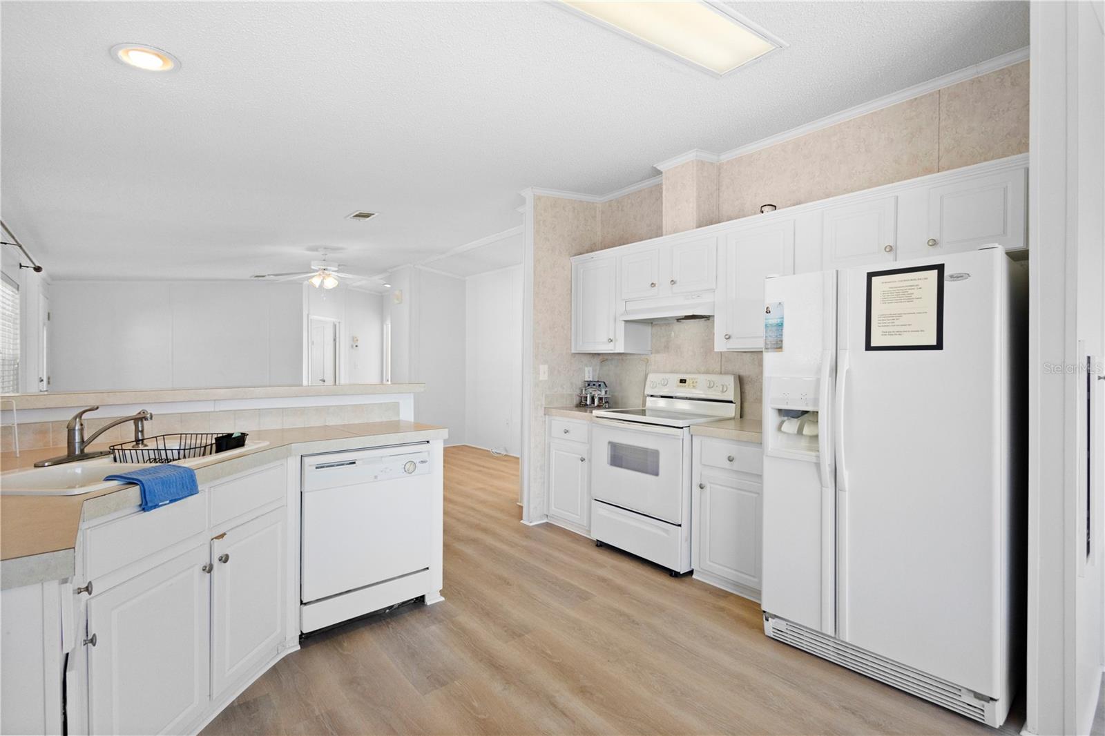 2100 KINGS HWY #184, PORT CHARLOTTE, FL, 33980