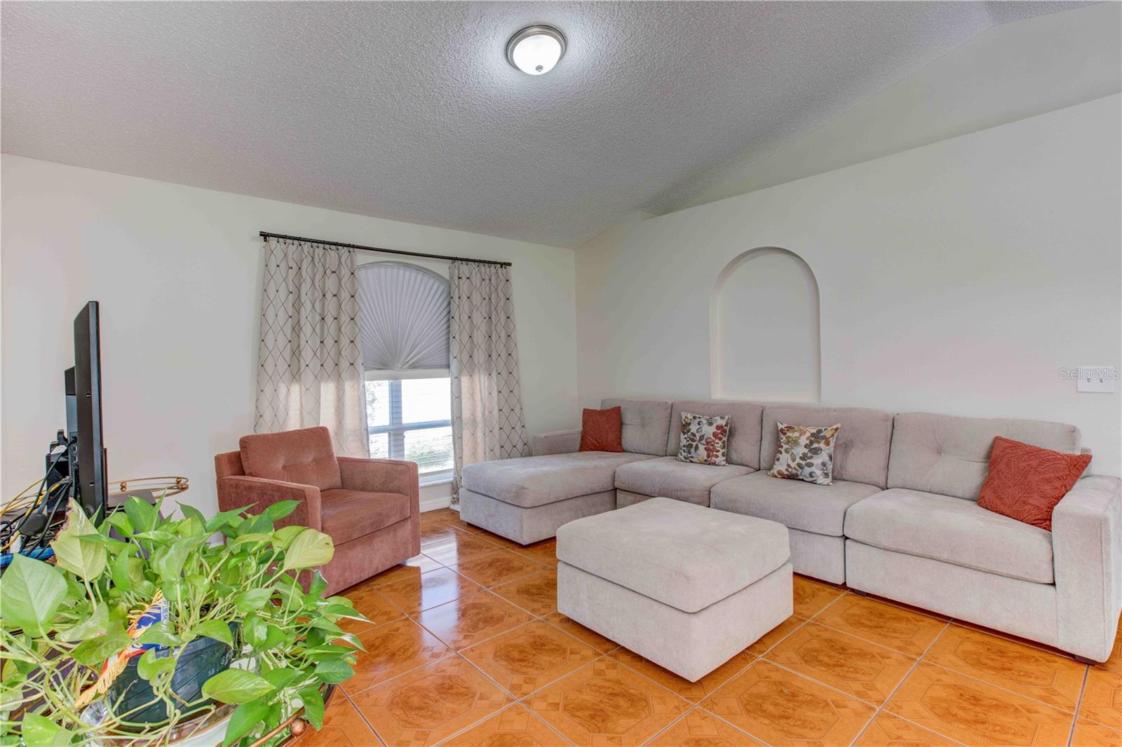 762 TOULON DR, KISSIMMEE, FL, 34759