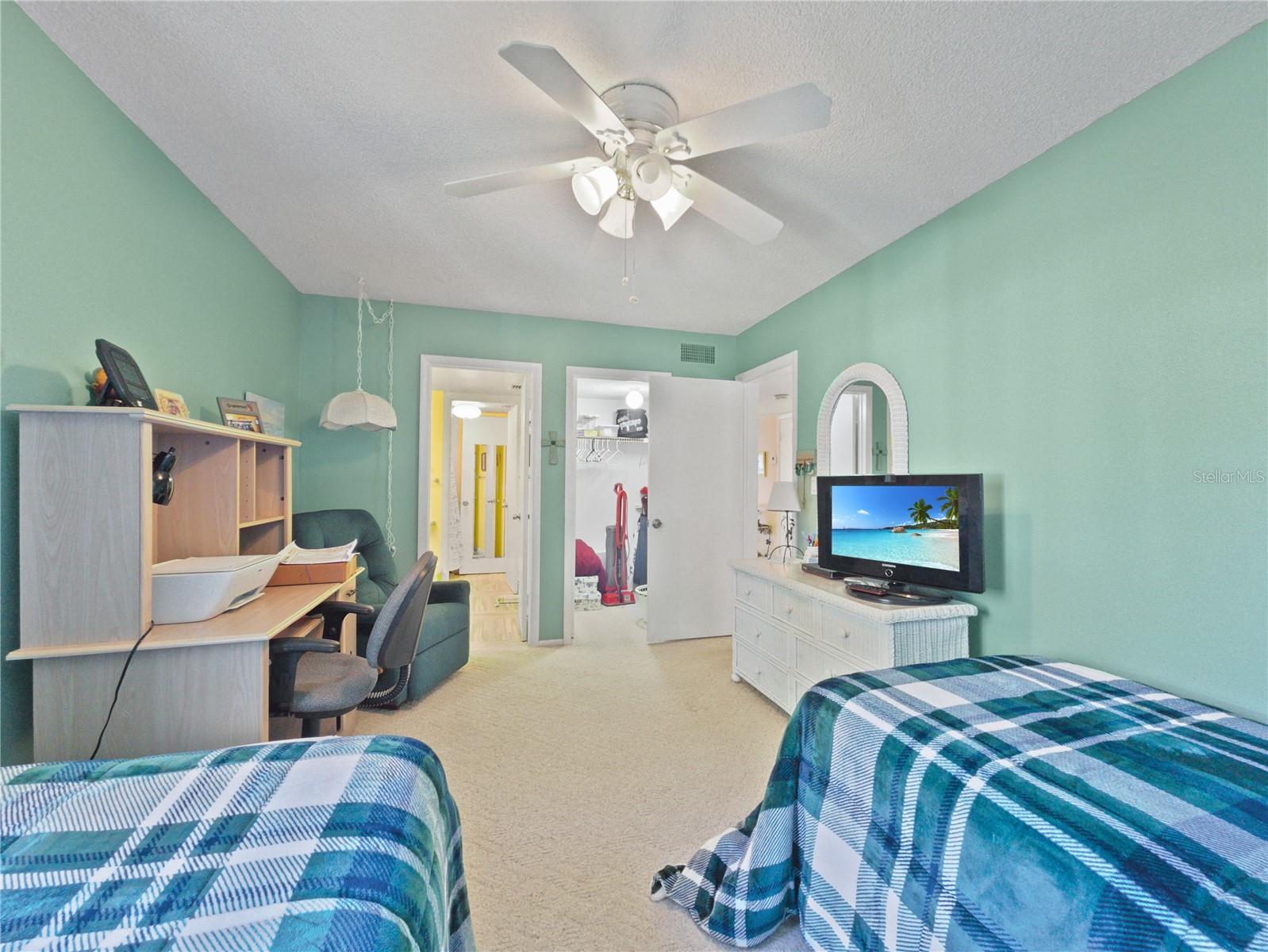 519 MIDWAY DR #B, OCALA, FL, 34472