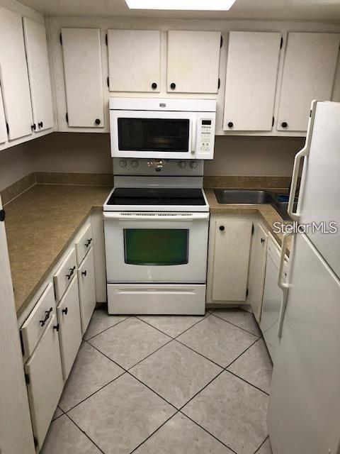 5135 GEMSTONE DR #206, NEW PORT RICHEY, FL, 34652