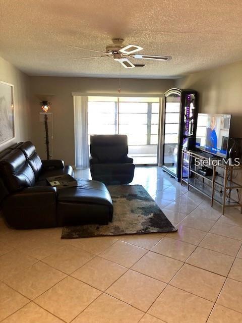 5135 GEMSTONE DR #206, NEW PORT RICHEY, FL, 34652