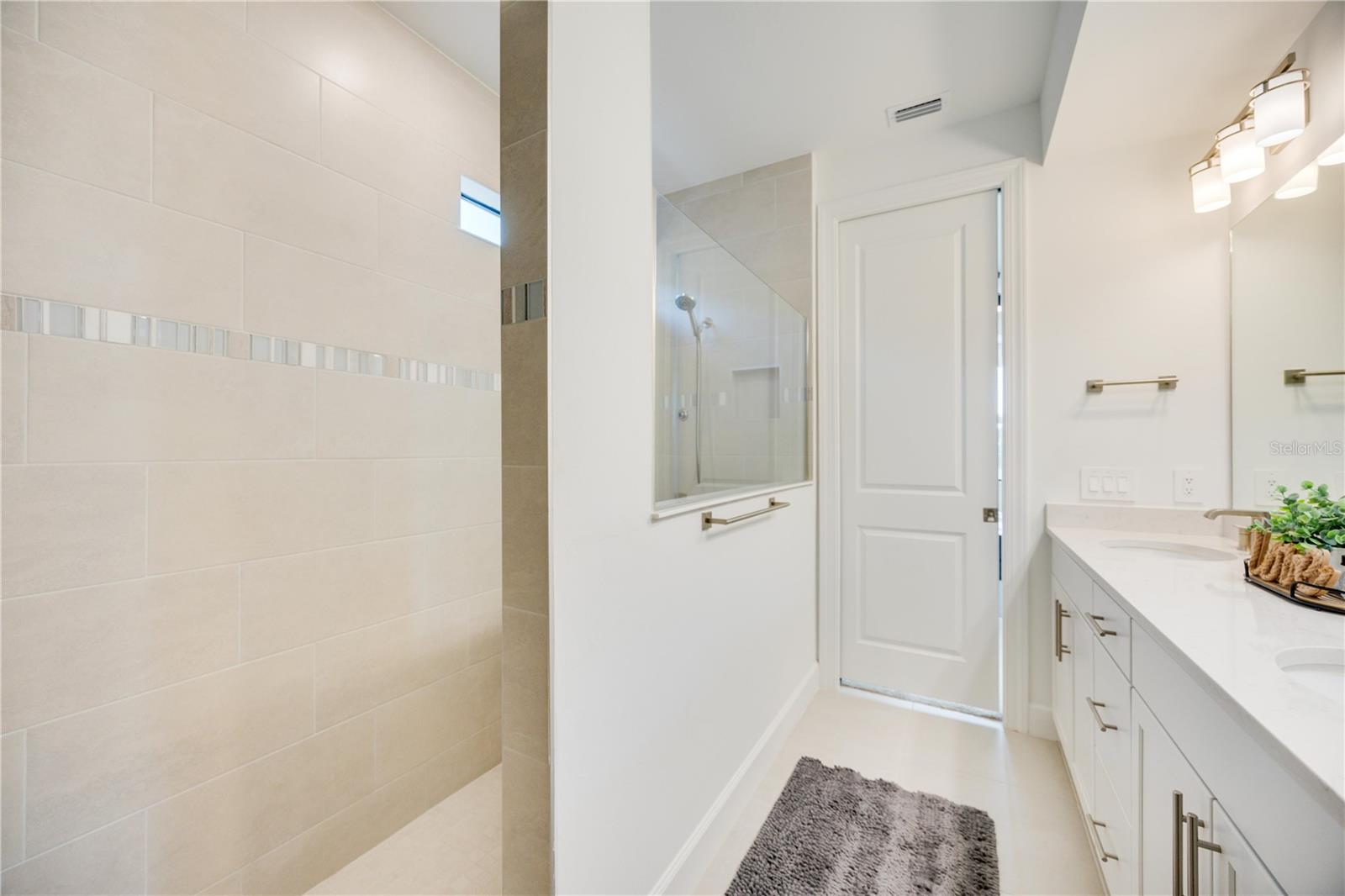 16304 HIDDEN OAK LOOP, BRADENTON, FL, 34211