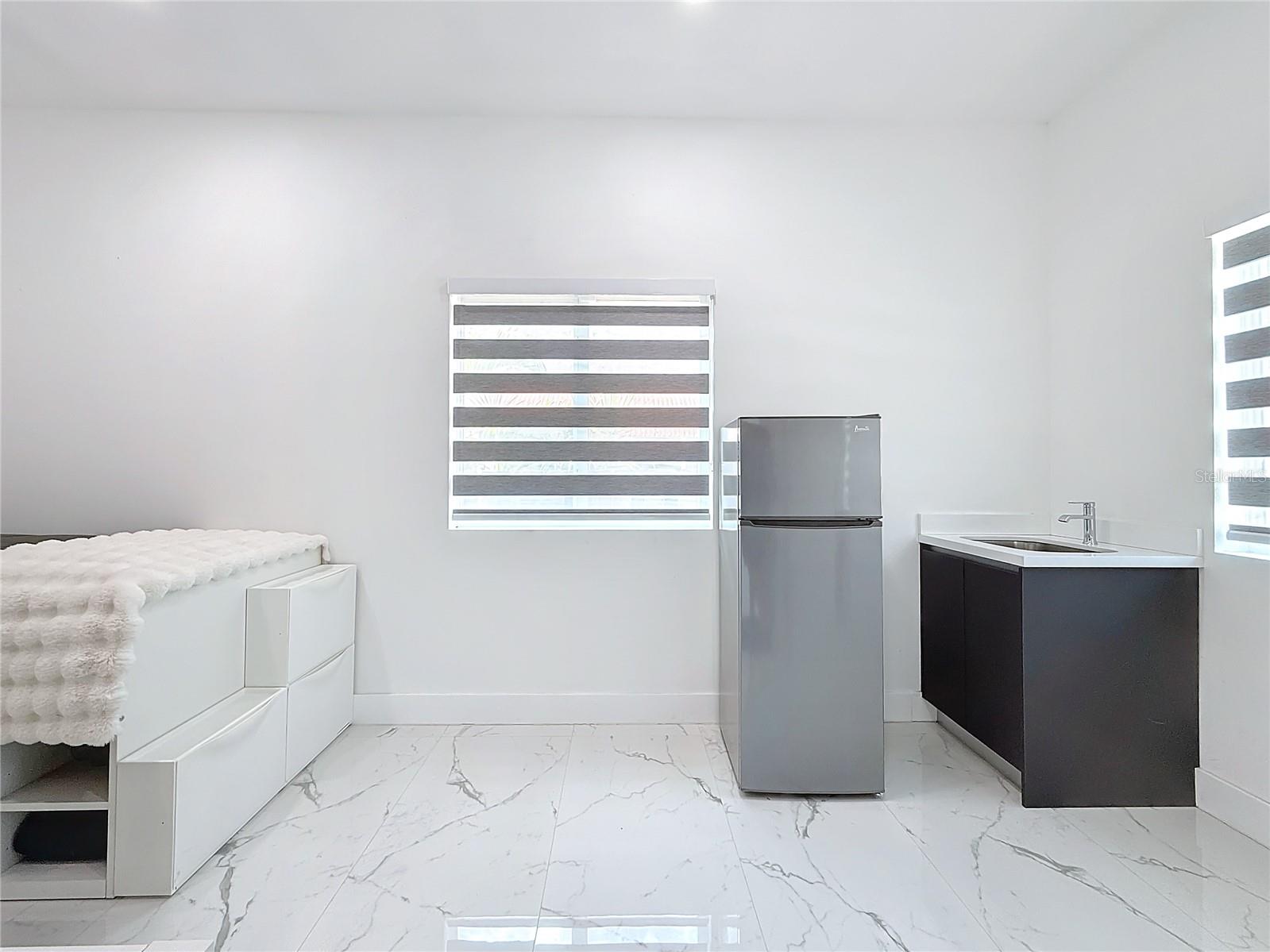2356 SW 11TH ST, MIAMI, FL, 33135