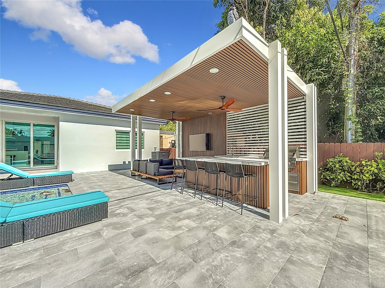 2356 SW 11TH ST, MIAMI, FL, 33135