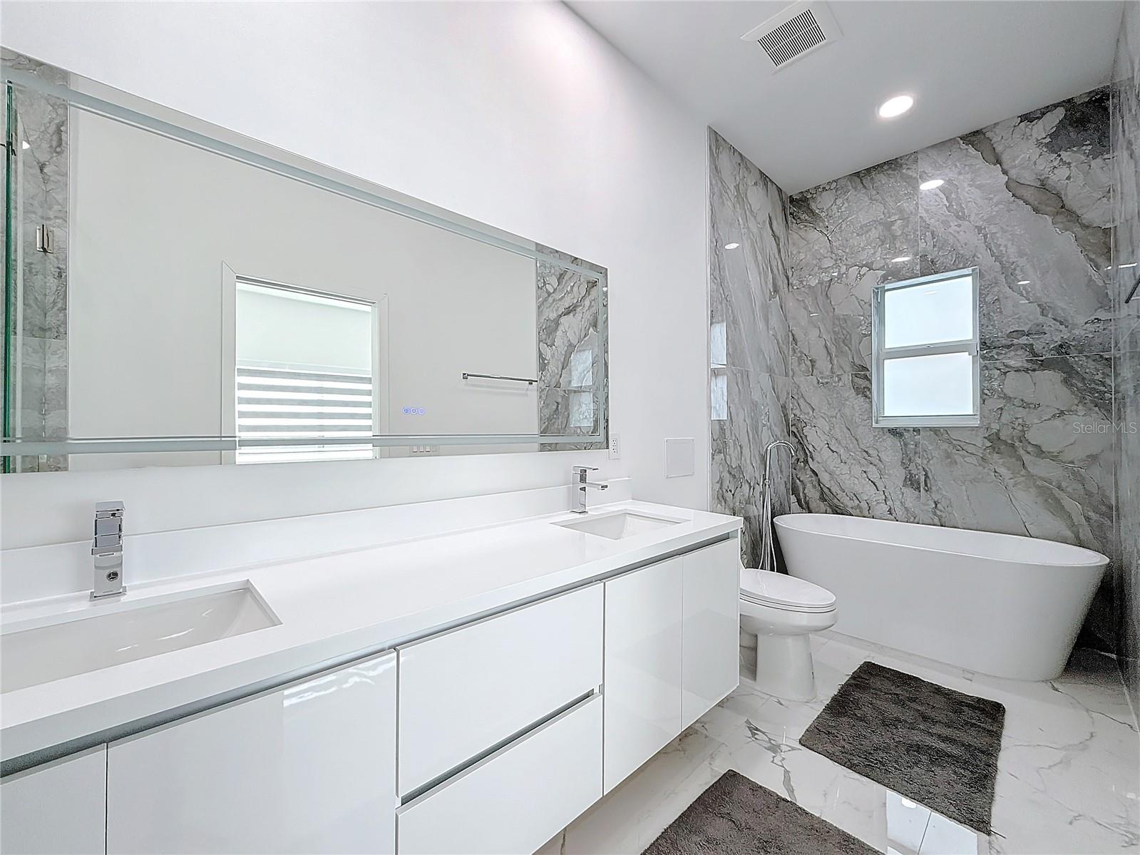 2356 SW 11TH ST, MIAMI, FL, 33135