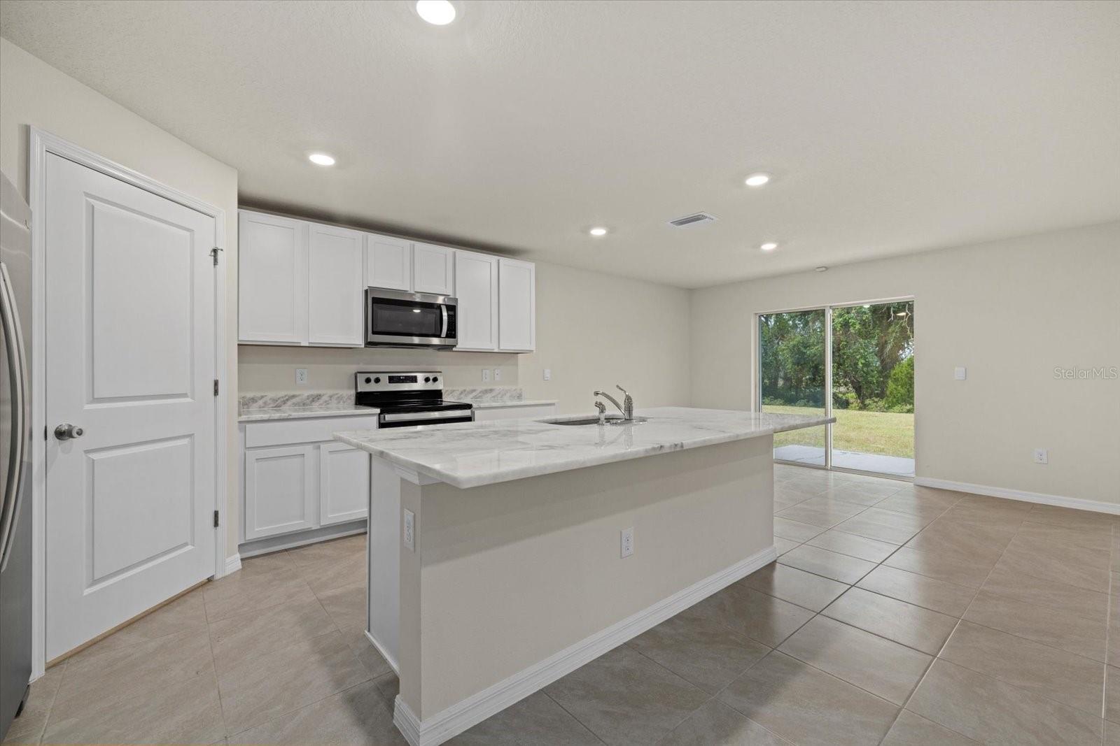 5829 FLAGSTONE TRL, PALMETTO, FL, 34221