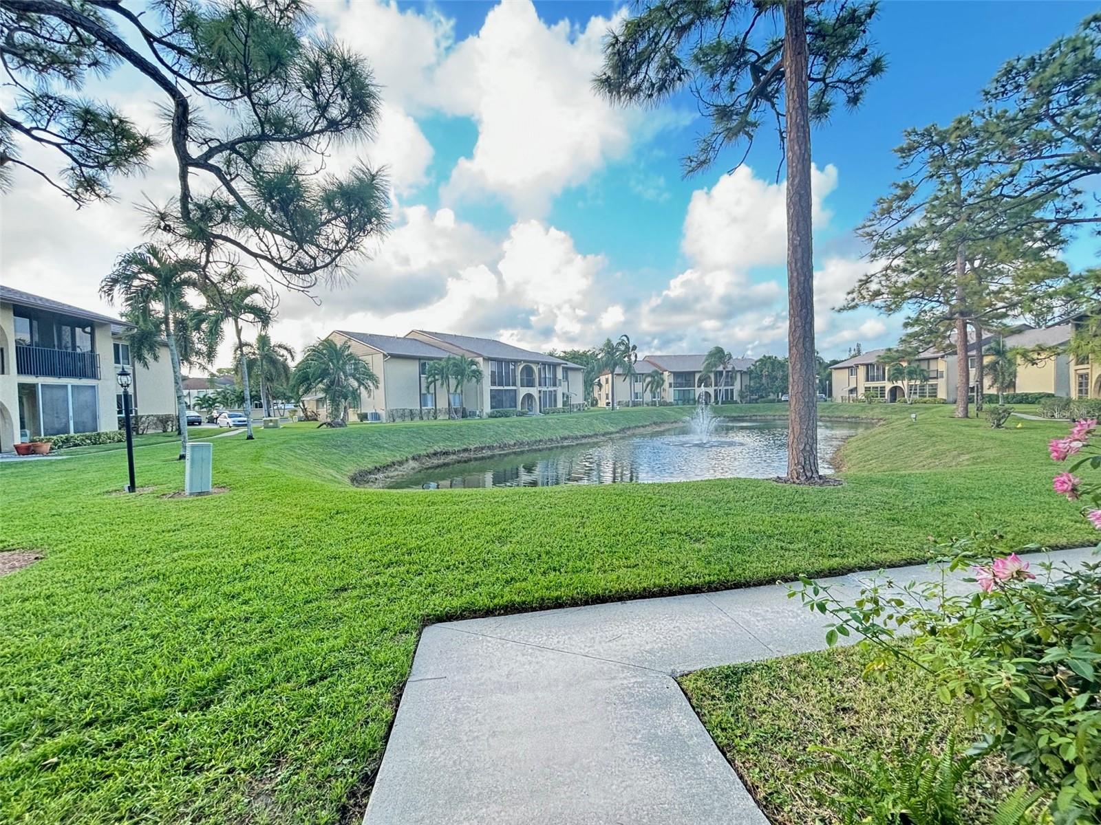 332 PINE RIDGE CIR #B1, GREENACRES, FL, 33463