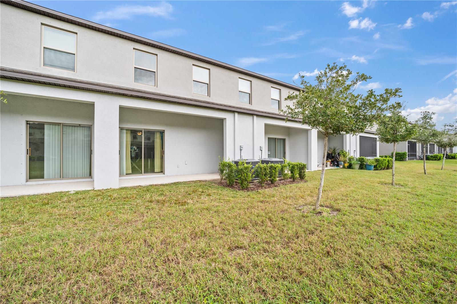 9709 PEMBROOKE PINES DR, SUN CITY CENTER, FL, 33573