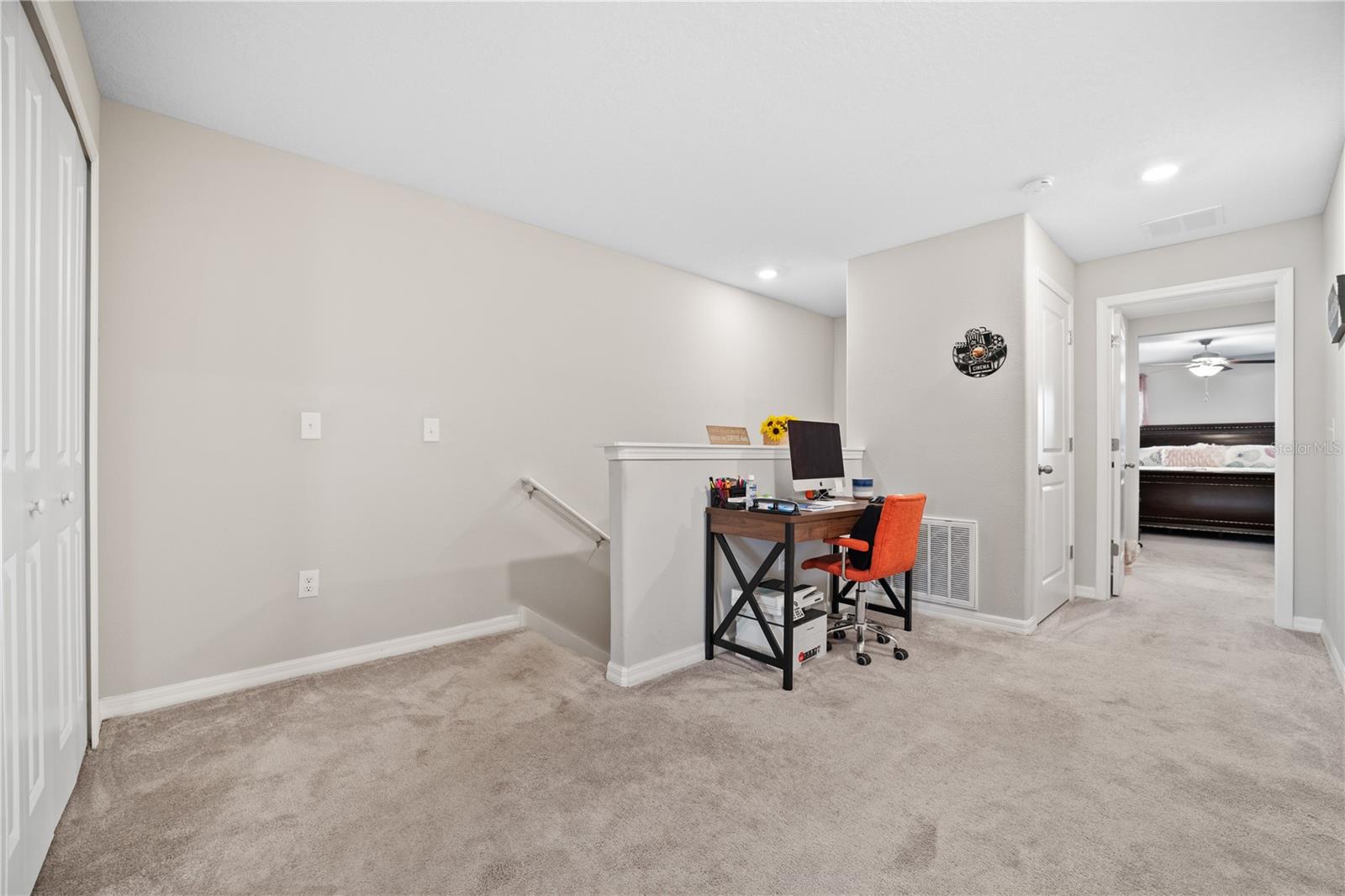 9709 PEMBROOKE PINES DR, SUN CITY CENTER, FL, 33573