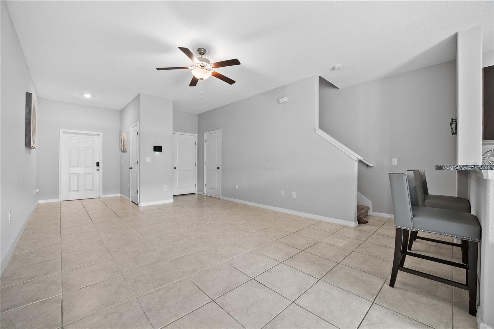 9709 PEMBROOKE PINES DR, SUN CITY CENTER, FL, 33573