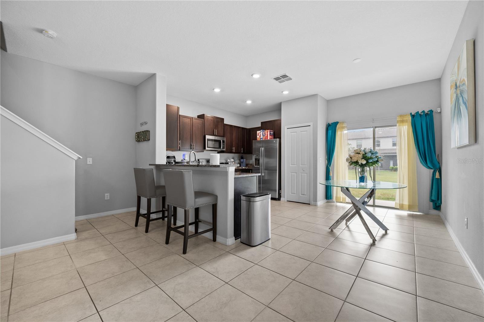 9709 PEMBROOKE PINES DR, SUN CITY CENTER, FL, 33573