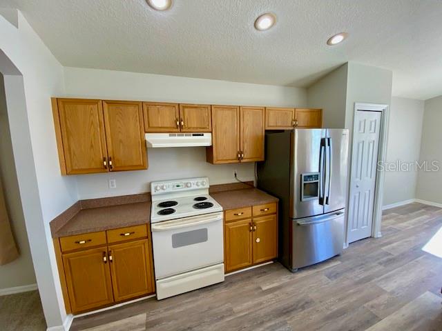 2611 VINEDALE AVE, VALRICO, FL, 33596