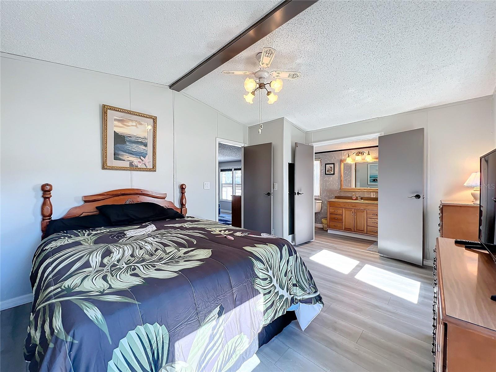 13426 PALM DR, ASTATULA, FL, 34705