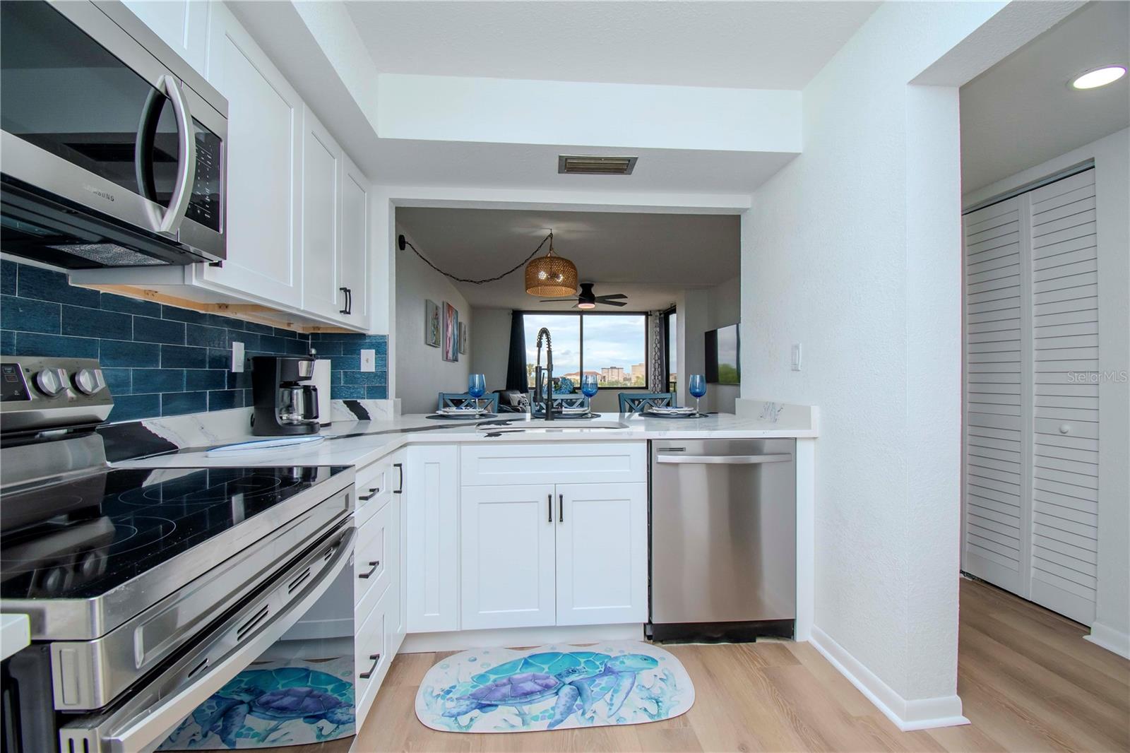 6361 BAHIA DEL MAR BLVD #605, ST PETERSBURG, FL, 33715