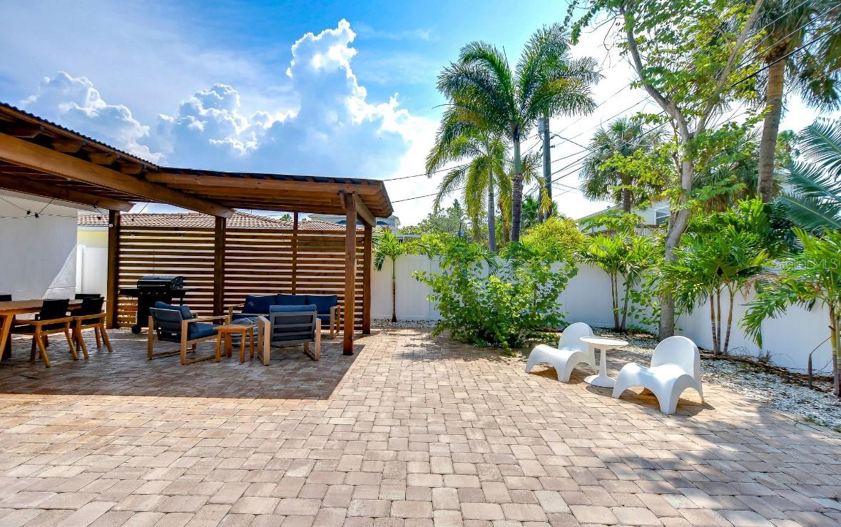 220 45TH AVE, ST PETE BEACH, FL, 33706