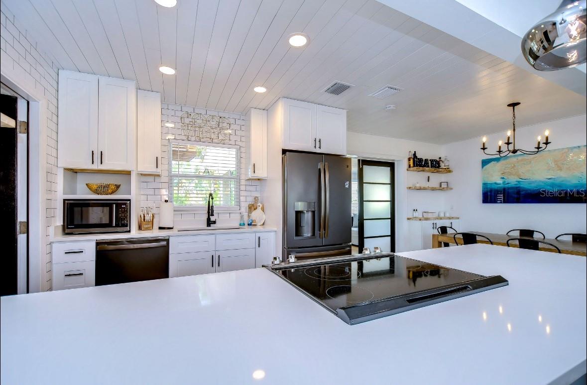 220 45TH AVE, ST PETE BEACH, FL, 33706