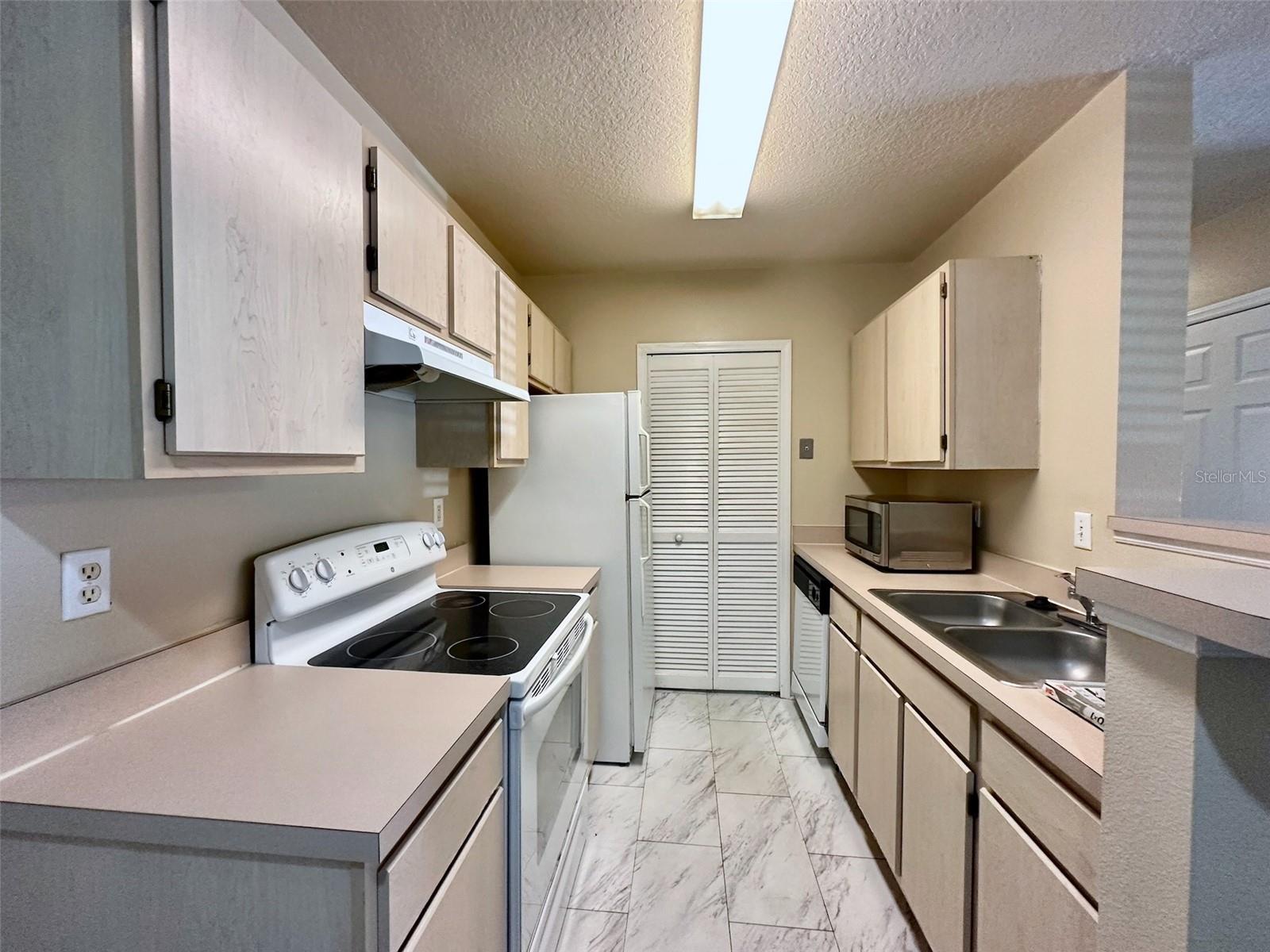 4332 S KIRKMAN RD #1003, ORLANDO, FL, 32811