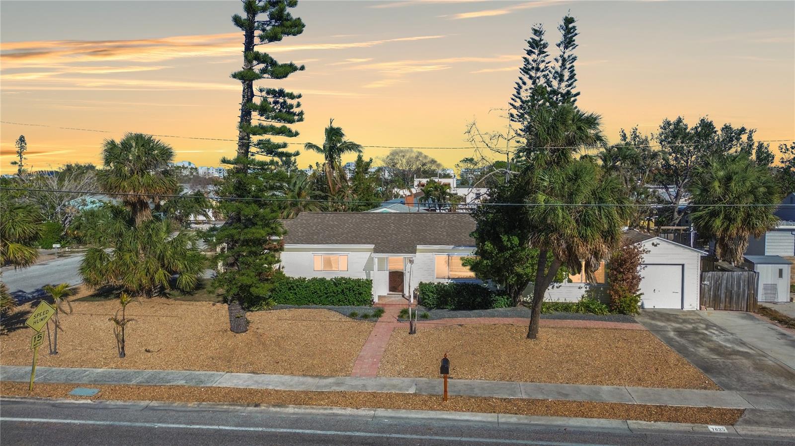 7825 GULF BLVD, ST PETE BEACH, FL, 33706