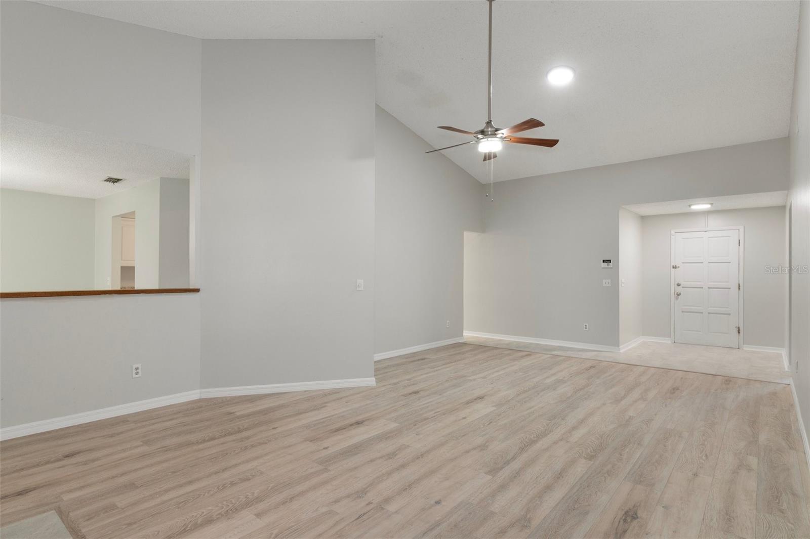 11315 N OLA AVE, TAMPA, FL, 33612