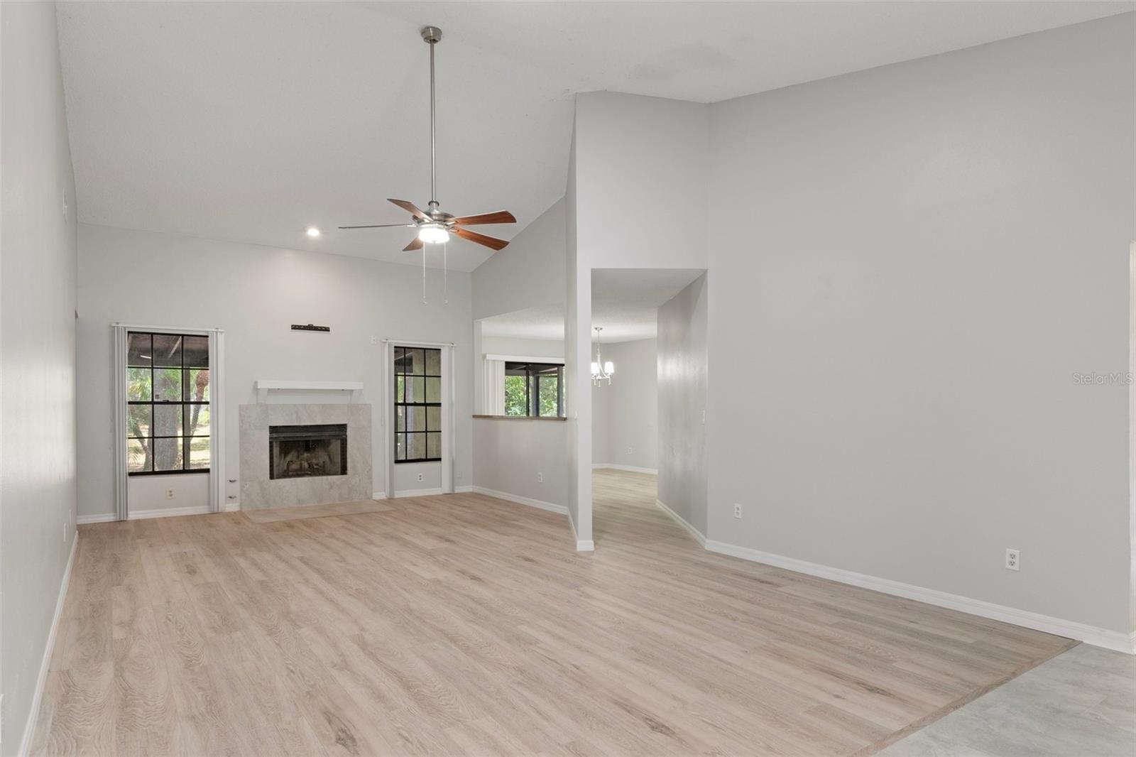 11315 N OLA AVE, TAMPA, FL, 33612