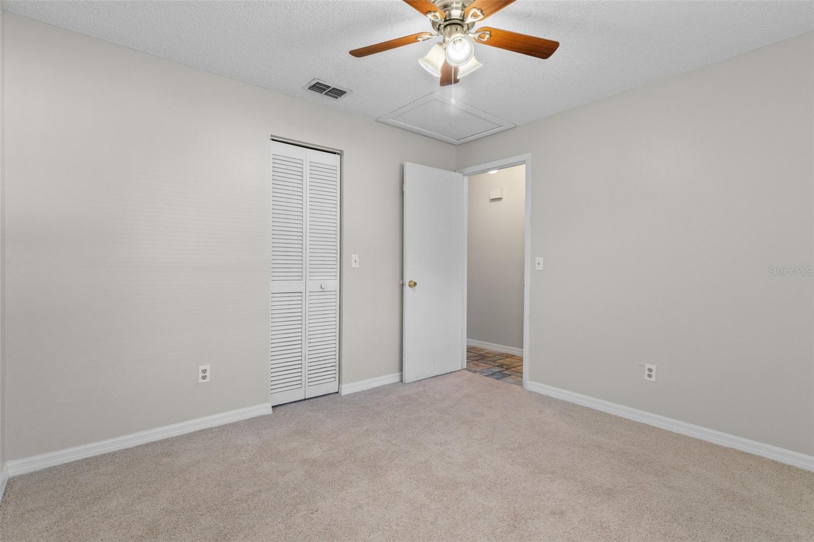 11315 N OLA AVE, TAMPA, FL, 33612