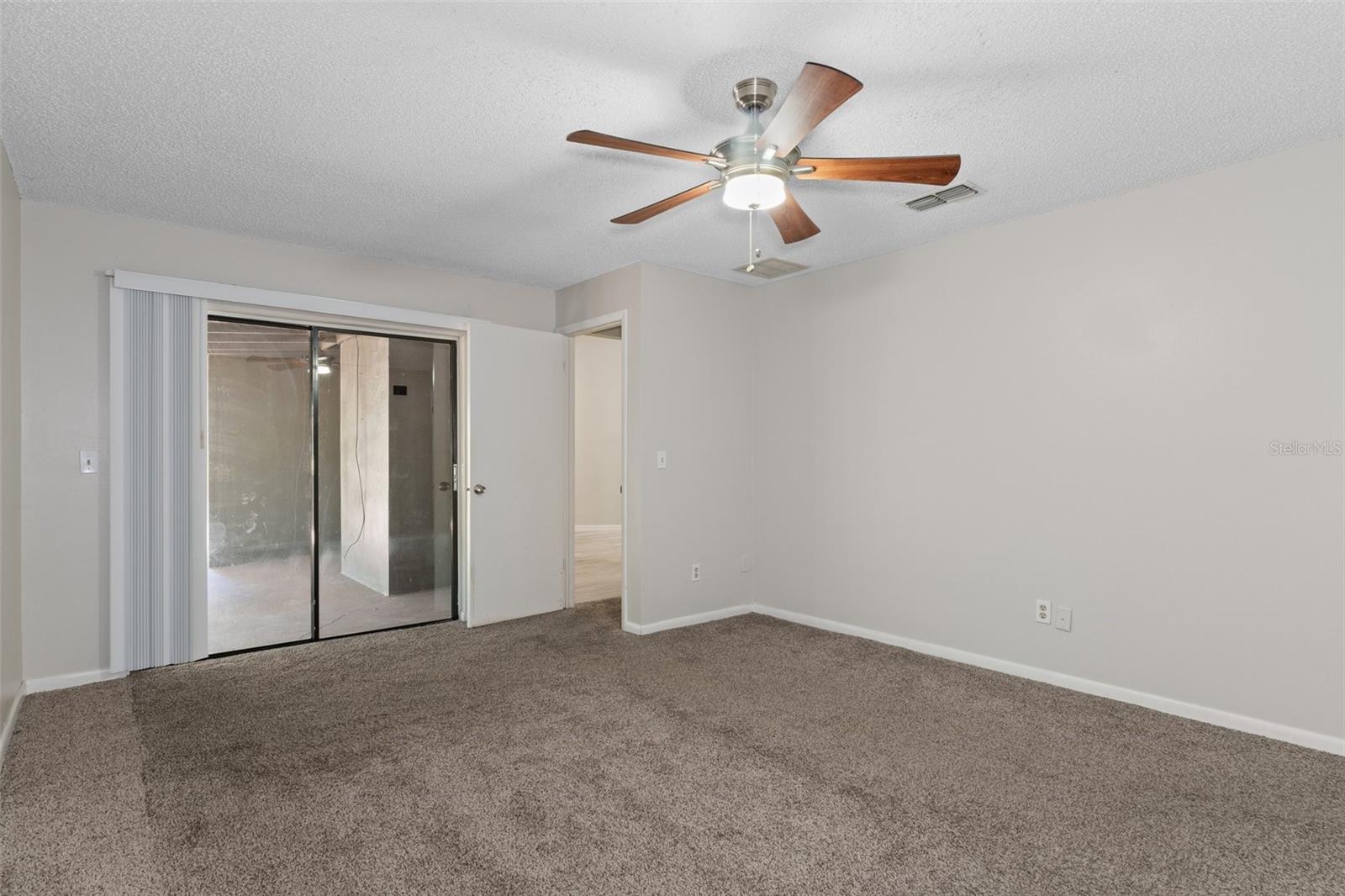 11315 N OLA AVE, TAMPA, FL, 33612