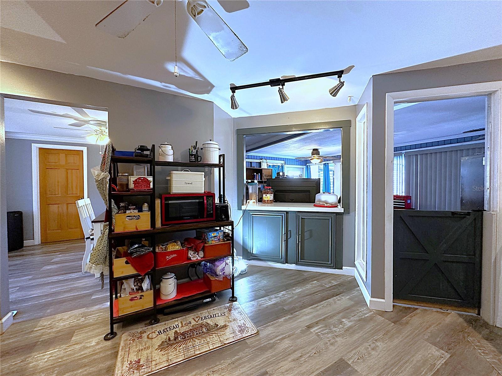 23260 MCNAMEE AVE, PUNTA GORDA, FL, 33980