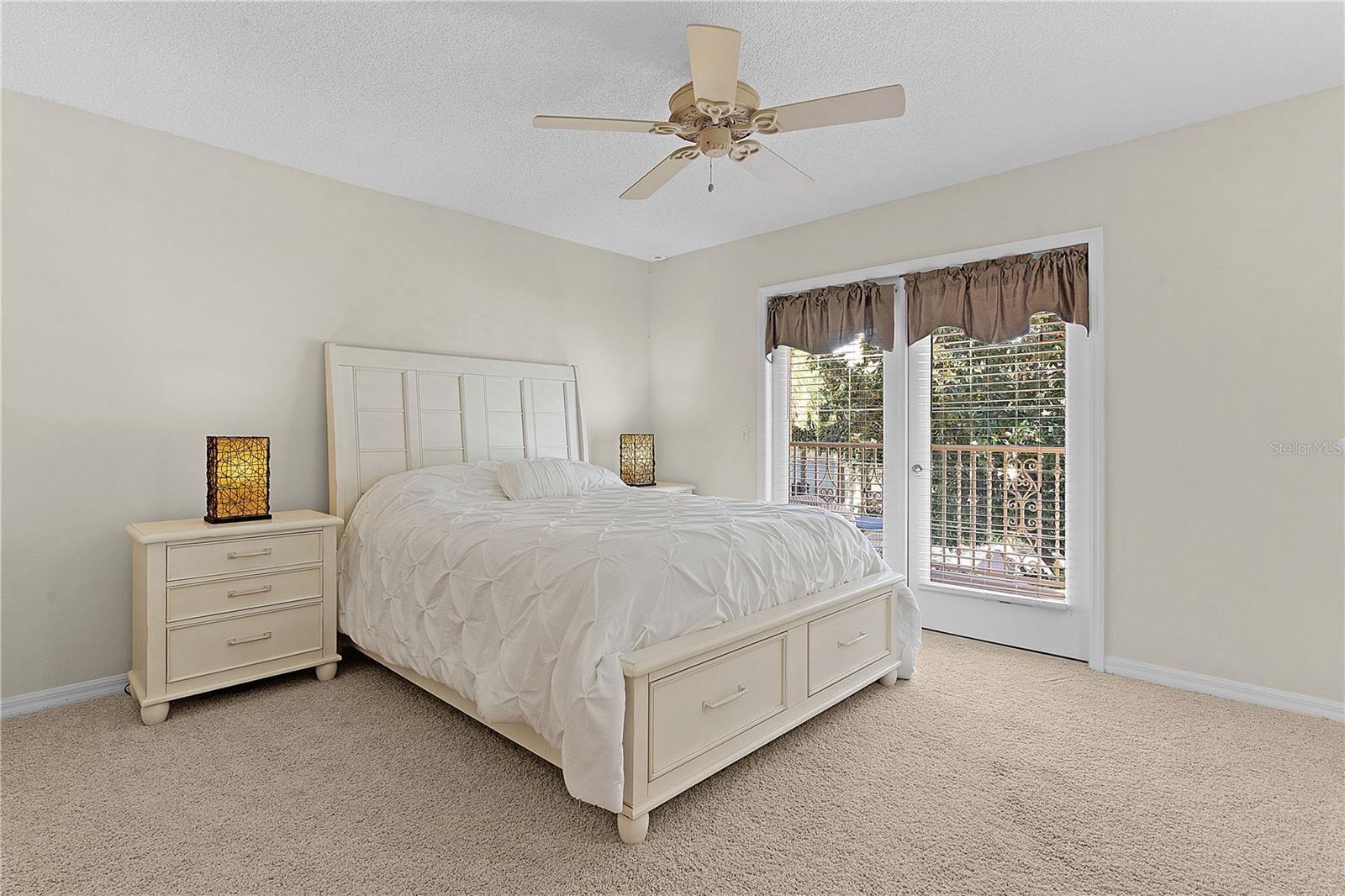 1239 AVENIDA DE LAS CASAS, THE VILLAGES, FL, 32159