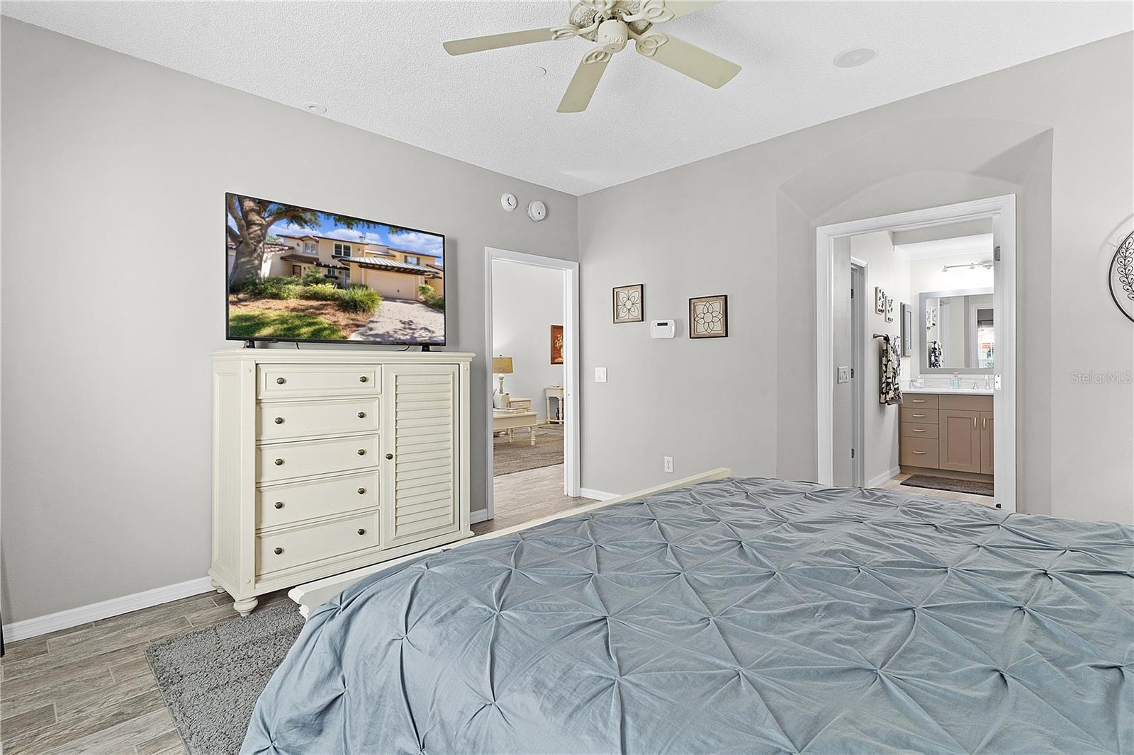 1239 AVENIDA DE LAS CASAS, THE VILLAGES, FL, 32159