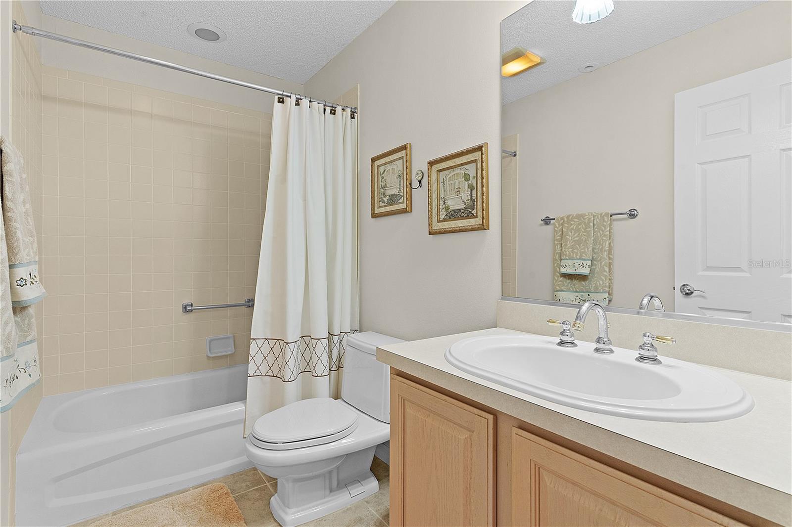 1239 AVENIDA DE LAS CASAS, THE VILLAGES, FL, 32159