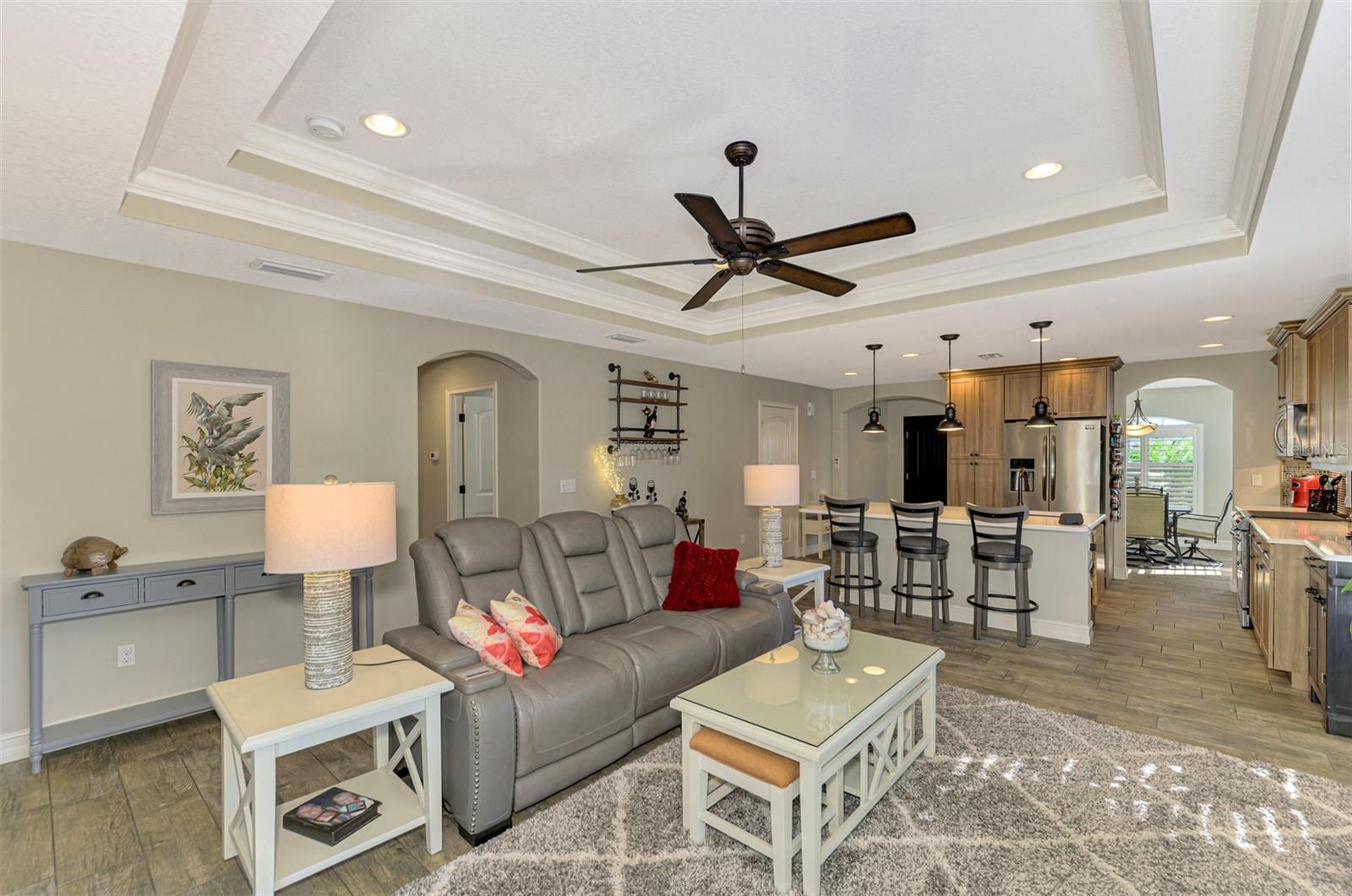 7027 MINEOLA RD, ENGLEWOOD, FL, 34224