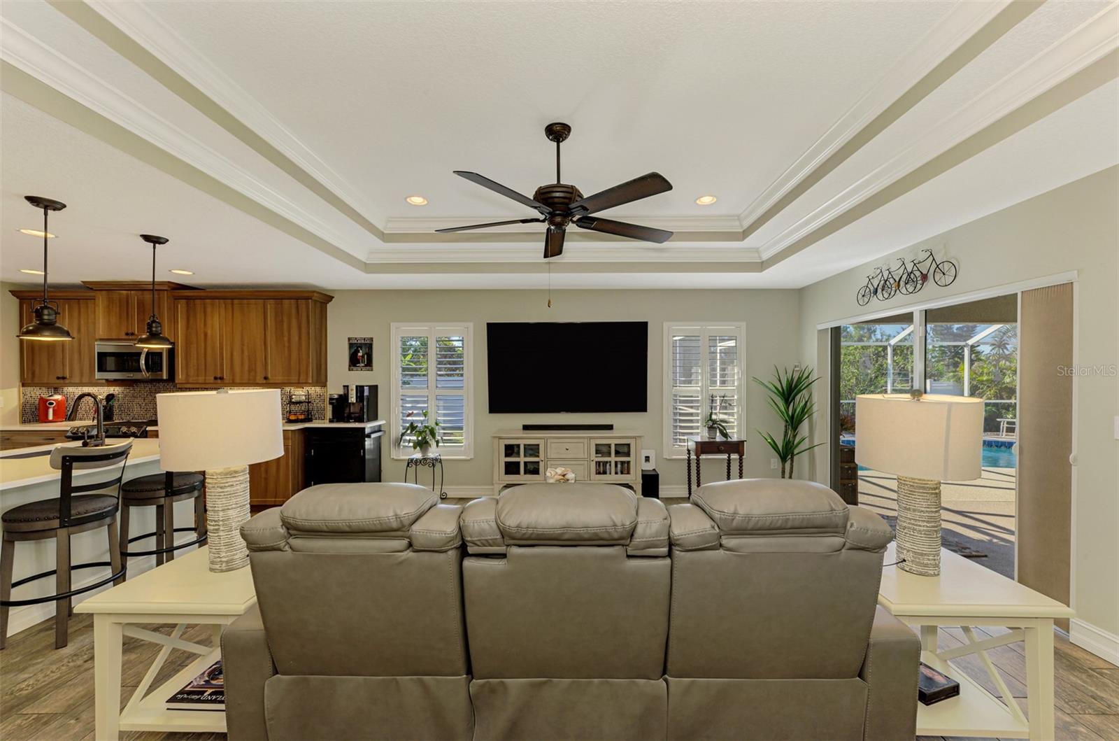 7027 MINEOLA RD, ENGLEWOOD, FL, 34224