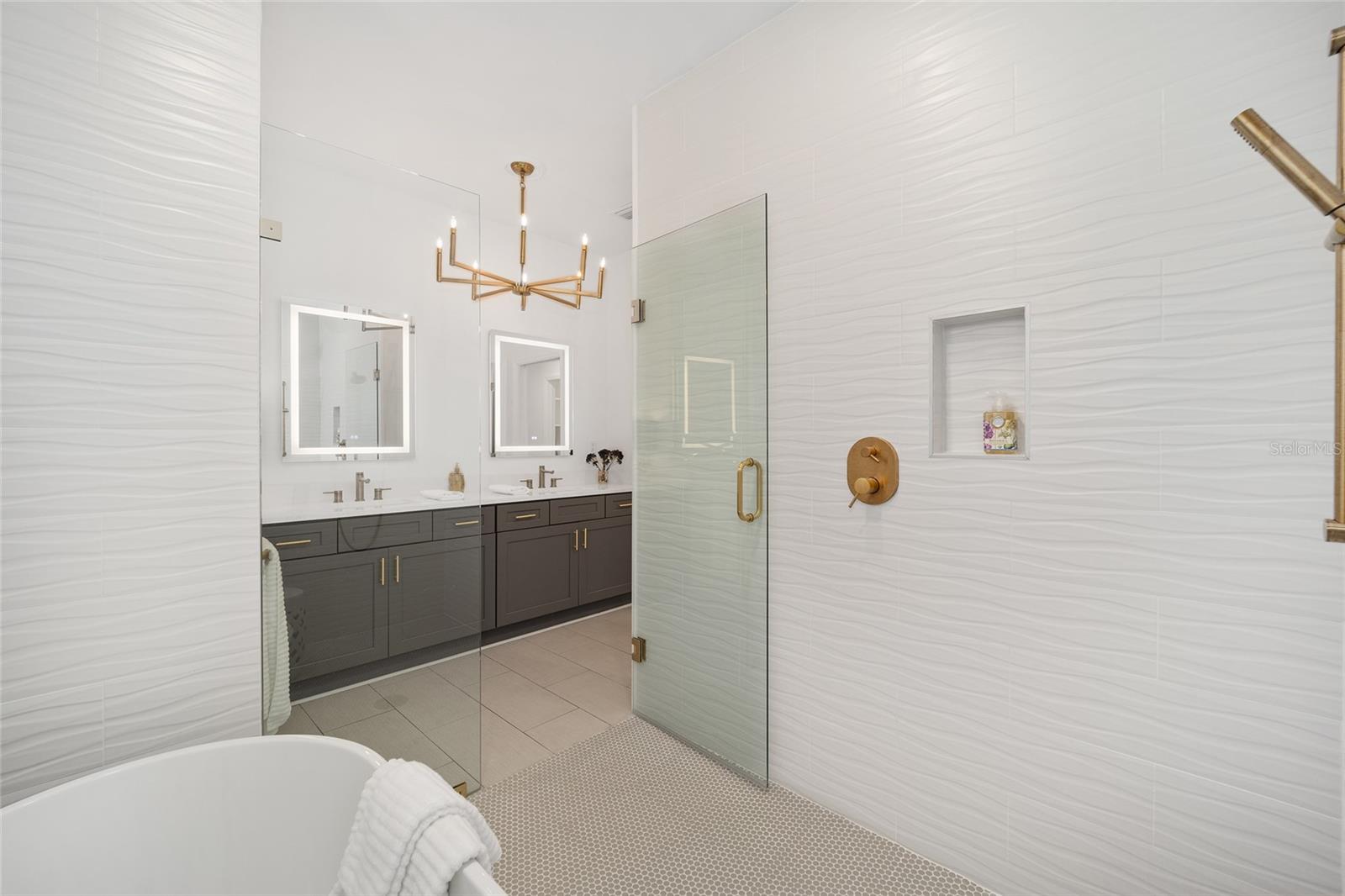 10555 W HIGHWAY 40, OCALA, FL, 34482