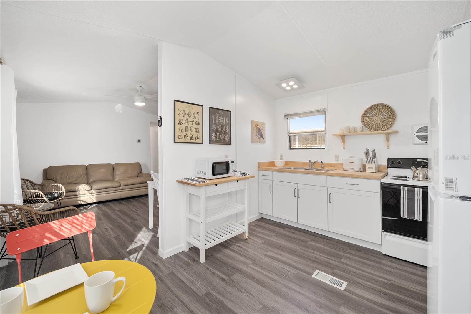 10555 W HIGHWAY 40, OCALA, FL, 34482