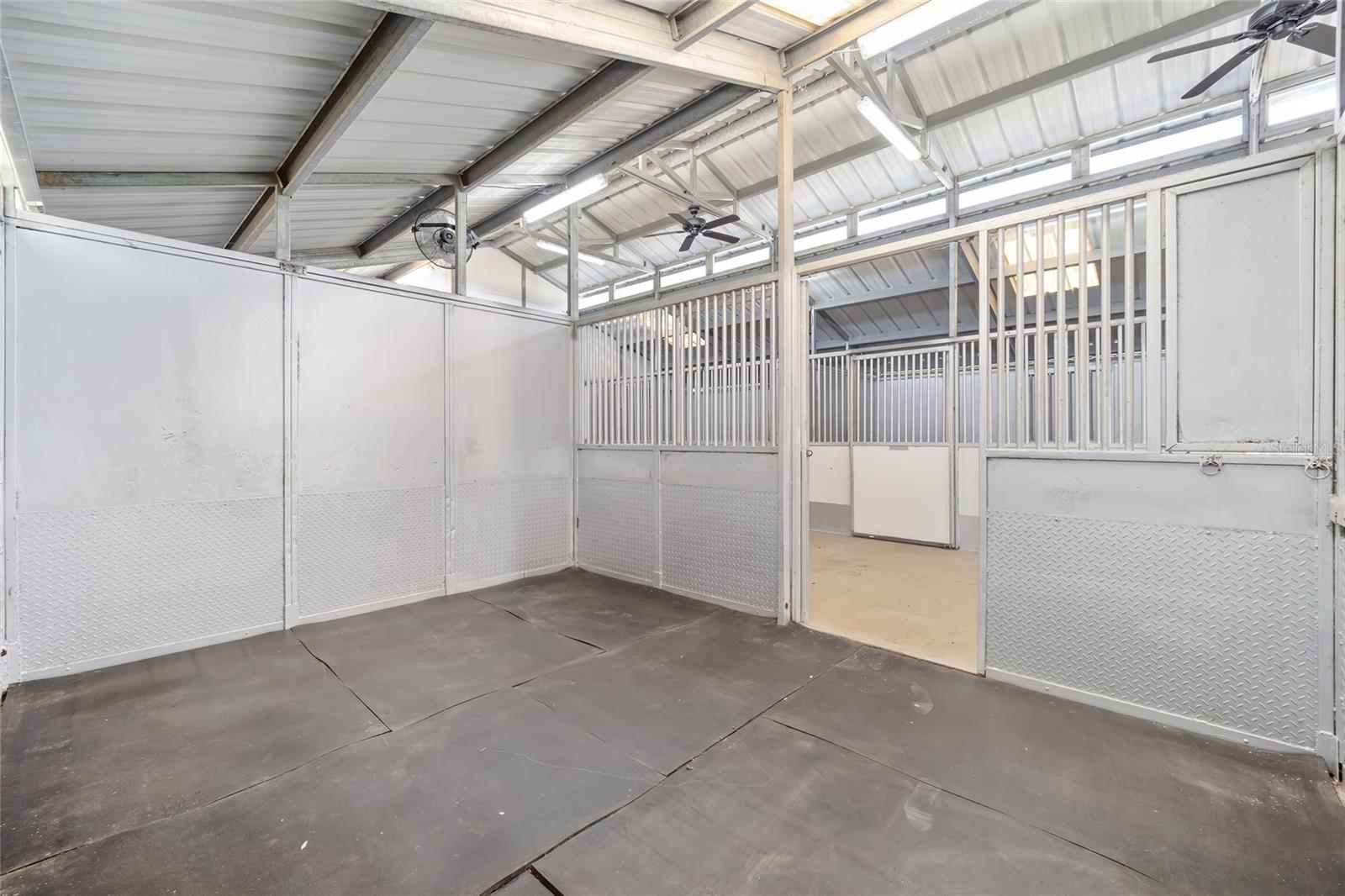 10555 W HIGHWAY 40, OCALA, FL, 34482