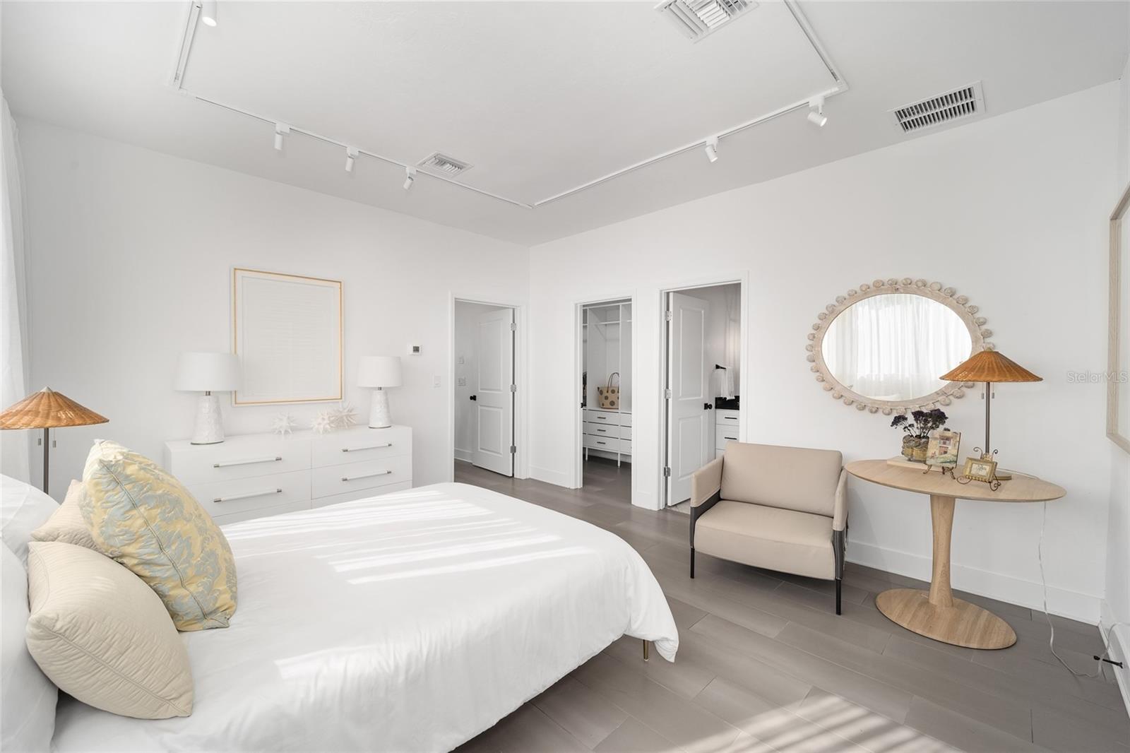 10555 W HIGHWAY 40, OCALA, FL, 34482