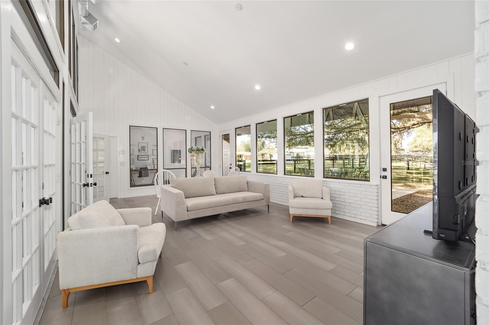 10555 W HIGHWAY 40, OCALA, FL, 34482