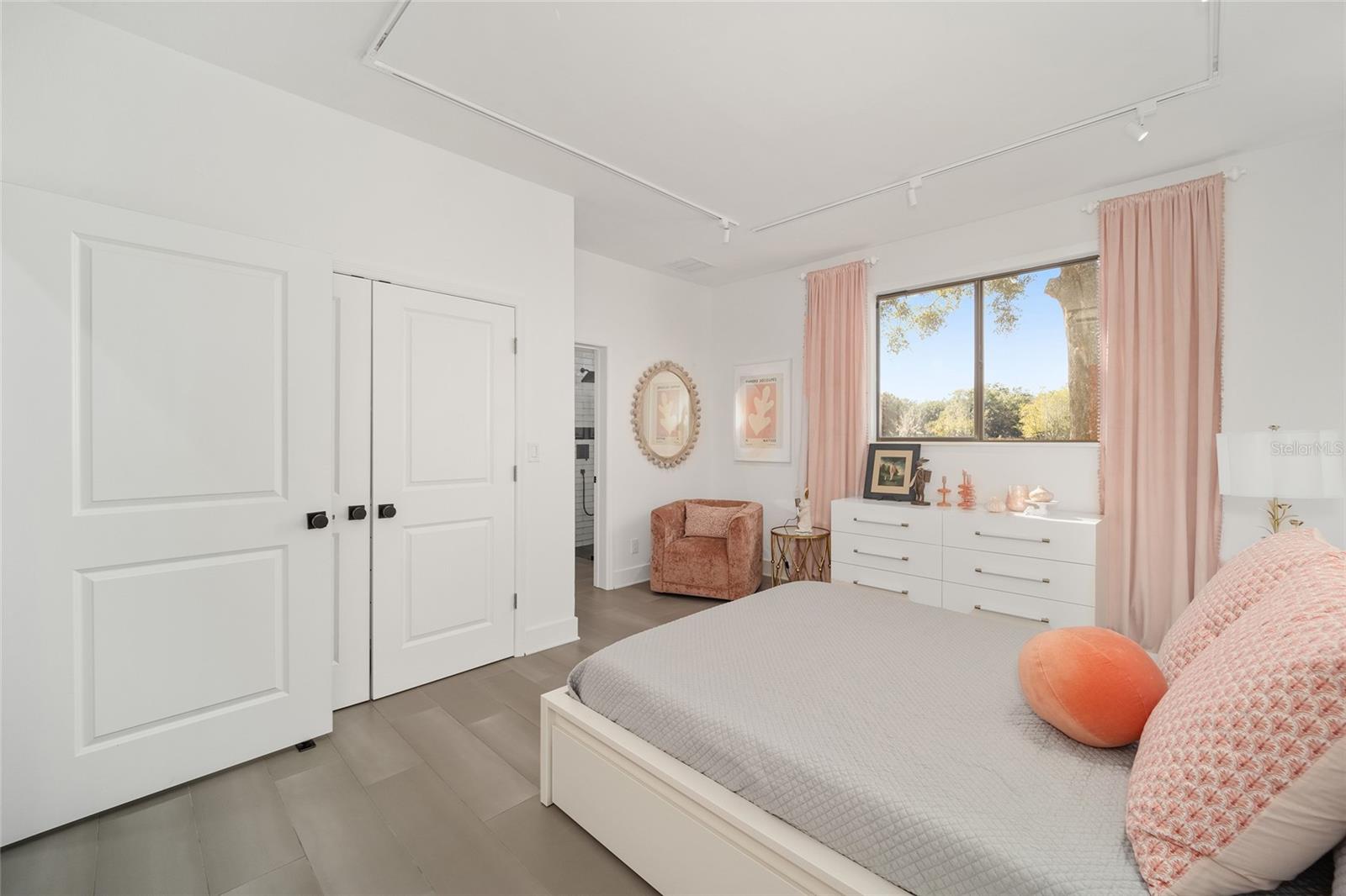 10555 W HIGHWAY 40, OCALA, FL, 34482