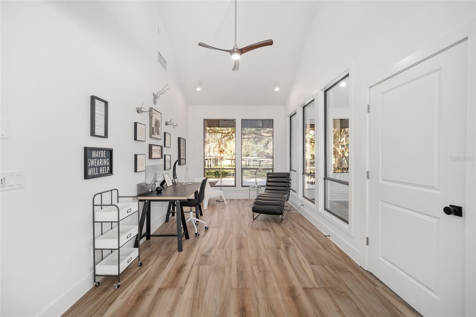 10555 W HIGHWAY 40, OCALA, FL, 34482